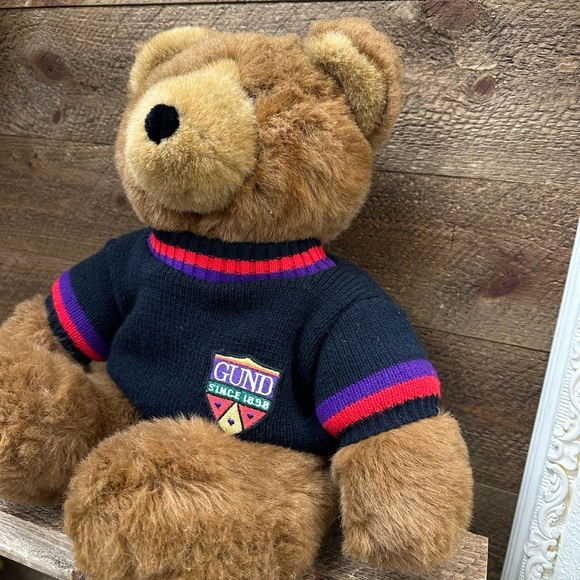 Gund 1988 Large 19 inch Collectors Classic Brown Furry Bear Sweater with Patch - Picture 2 of 9